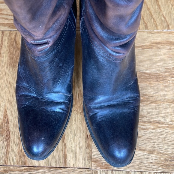 Heeled riding boots - Picture 8 of 9